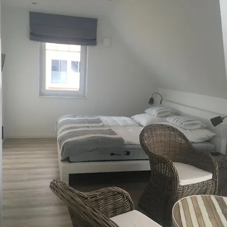 Inselhafen Tatil Evi